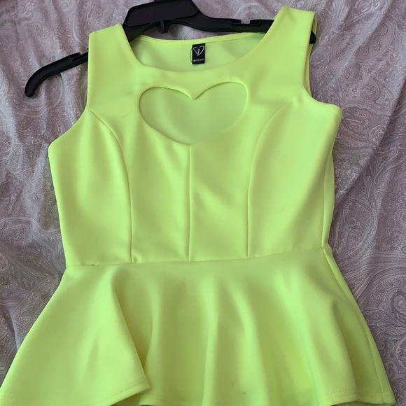 ❤️ top - Picture 2 of 8